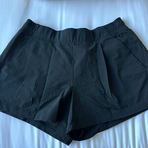 athleta textured brooklyn short